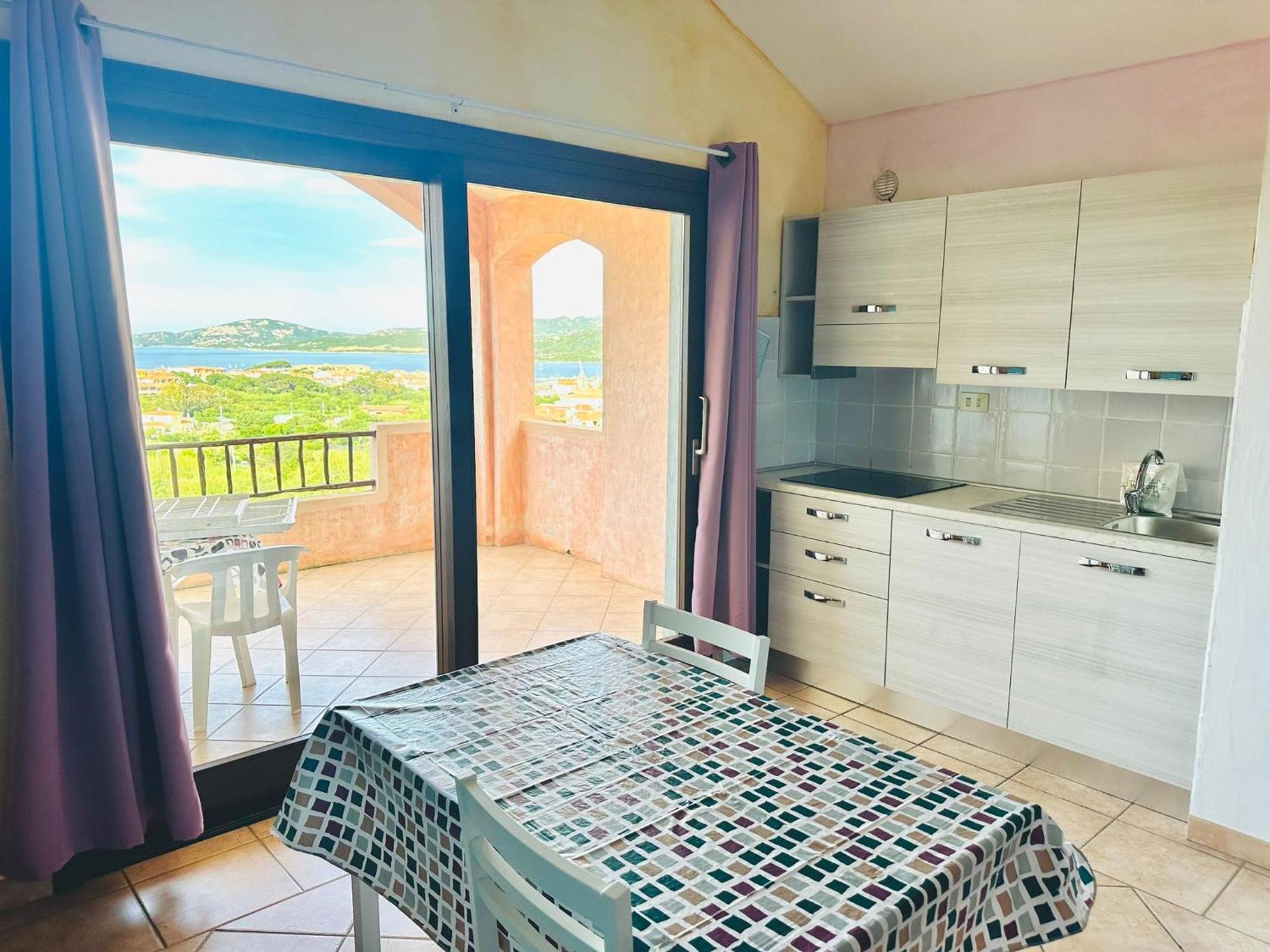 La Costa View Aparthotel Arzachena Kültér fotó